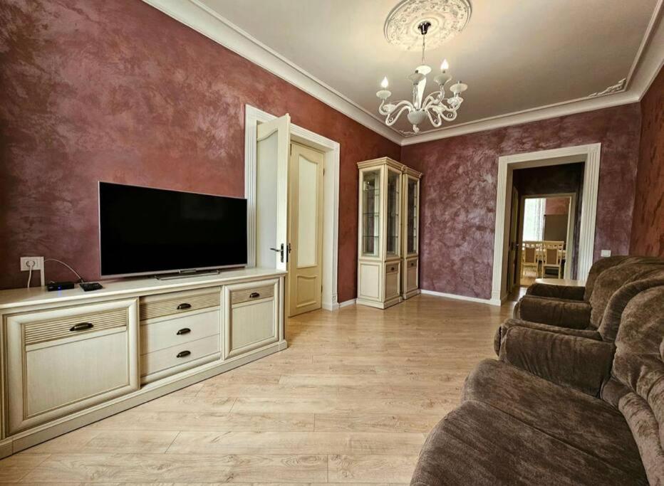 Luxury Apartment In The Center Kišiněv Exteriér fotografie