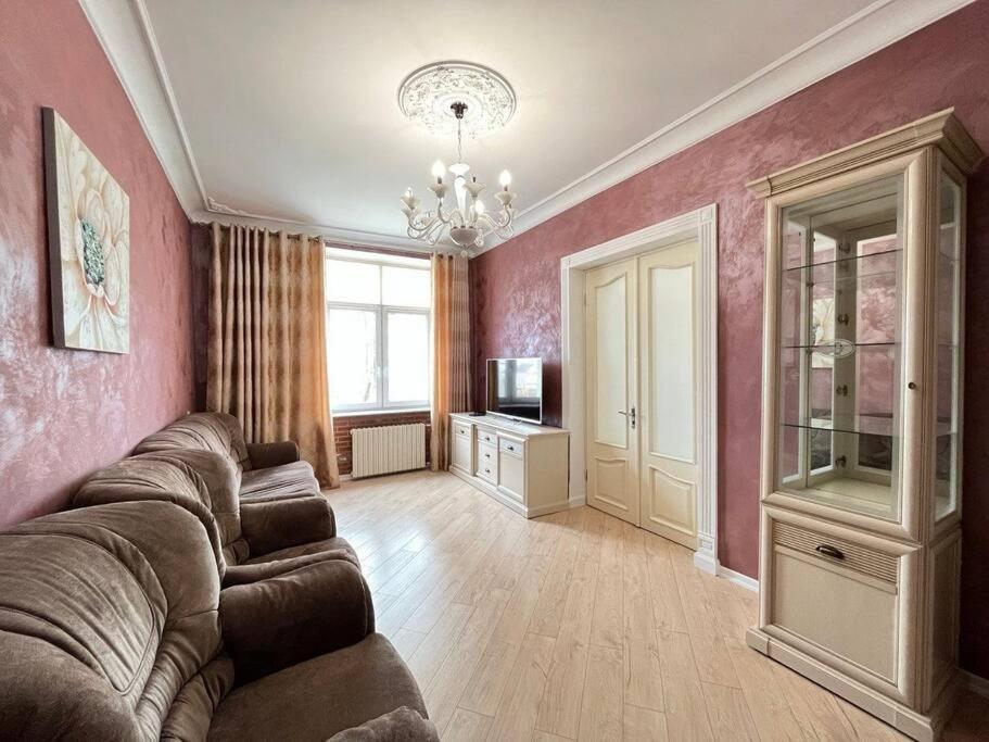 Luxury Apartment In The Center Kišiněv Exteriér fotografie